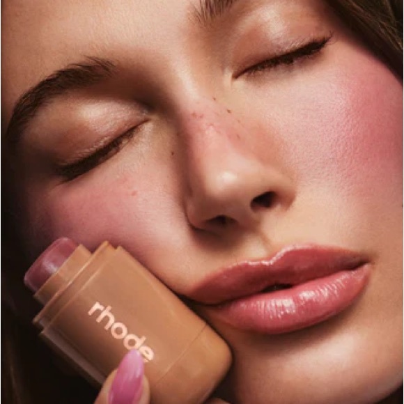 RHODE Blush - Picture 3 of 4